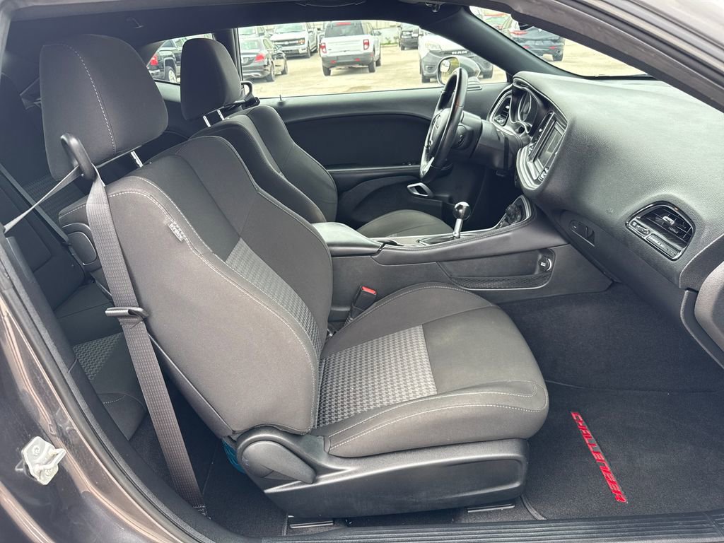 Used 2020 Dodge Challenger R/T image 24