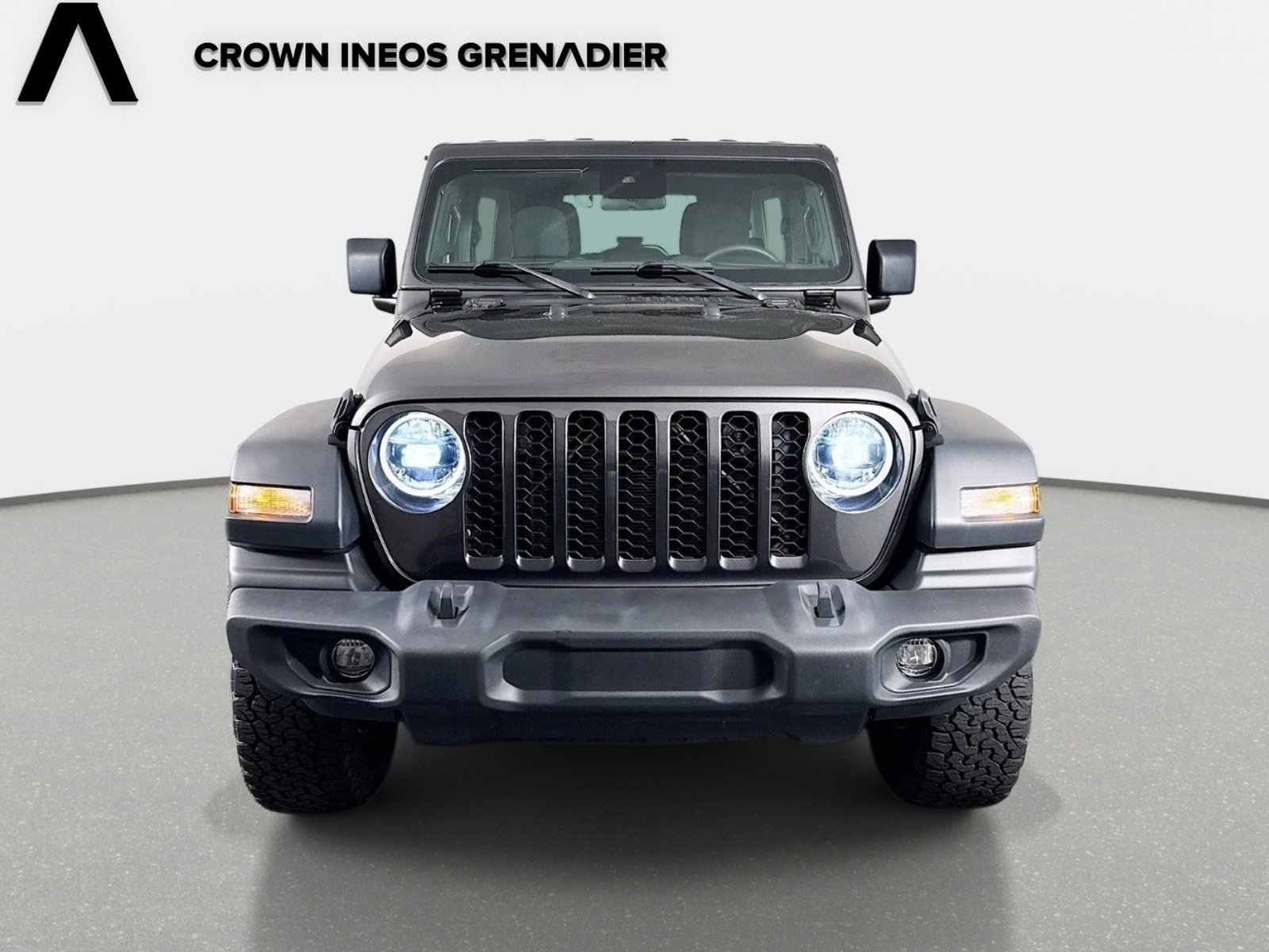 Used 2024 Jeep Wrangler Unlimited Sport AWD/4WD image 2