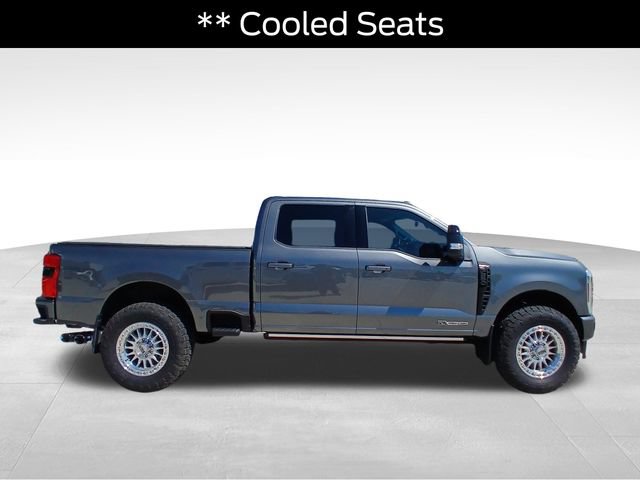 Used 2026 Ford F250 Platinum AWD/4WD image 6