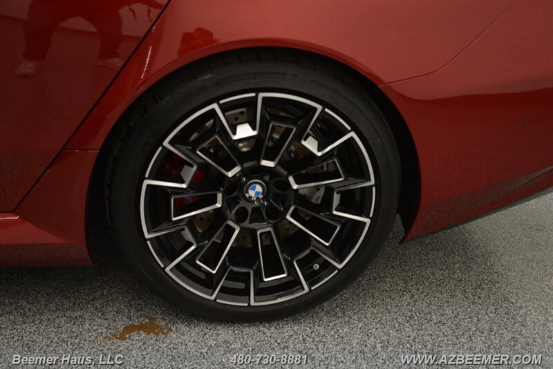 Used 2026 BMW M5 w/ M Driver's Package AWD/4WD image 48