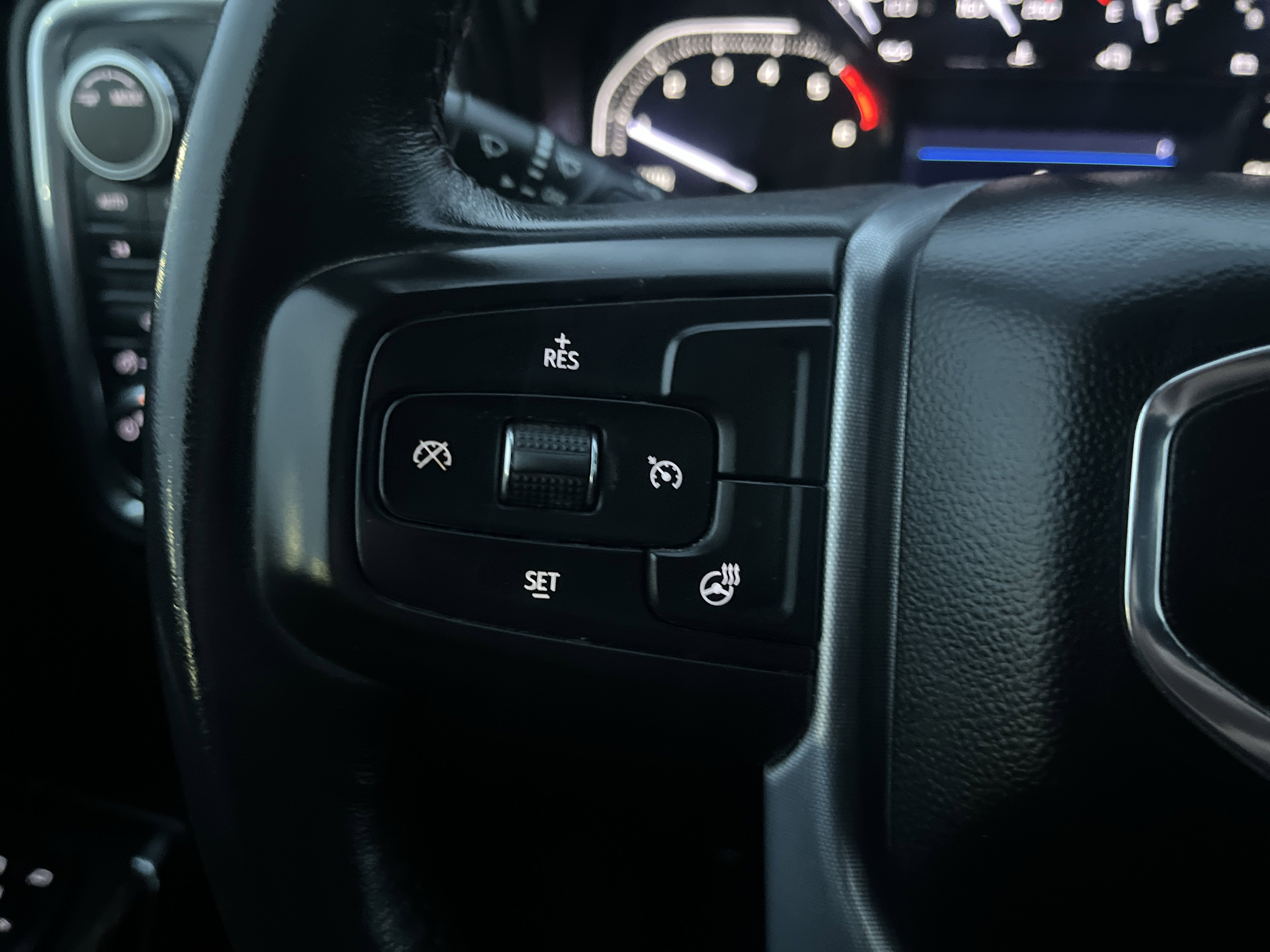 Used 2022 GMC Sierra 1500 SLE w/ X31 Off-Road Package image 20