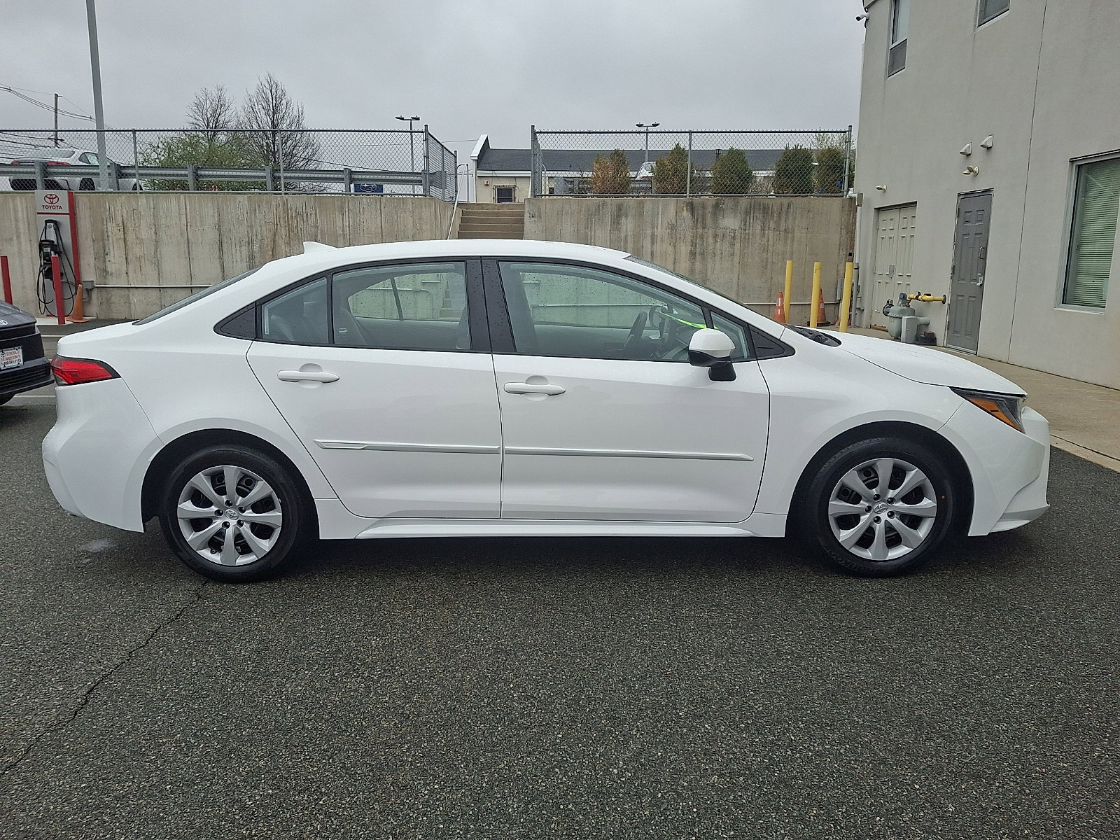 Certified 2023 Toyota Corolla LE image 7
