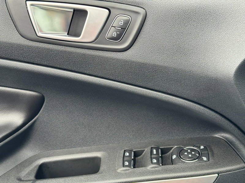 Used 2020 Ford EcoSport Titanium image 22