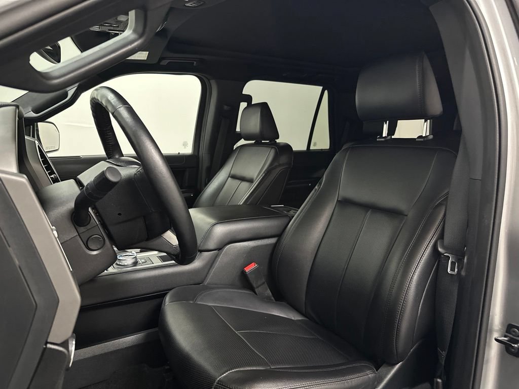 Used 2021 Ford Expedition XLT RWD image 23