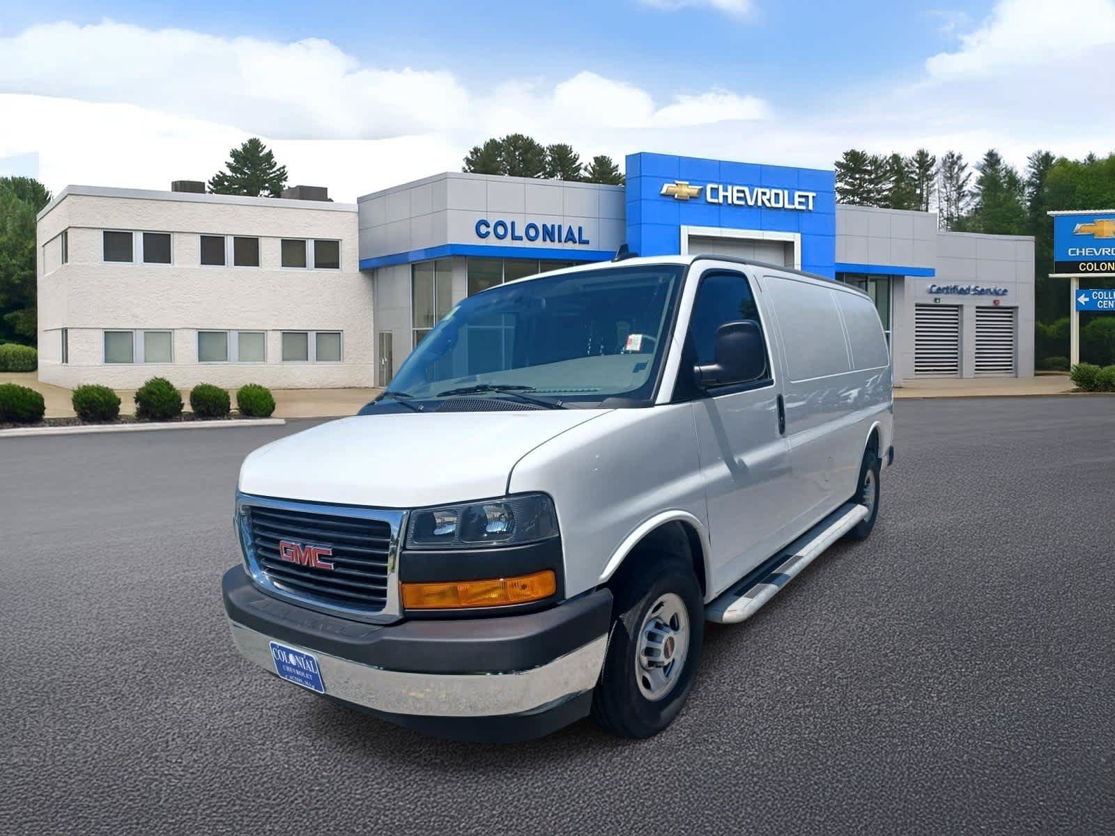 Used 2024 GMC Savana 2500 w/ Driver Convenience Package RWD image 1
