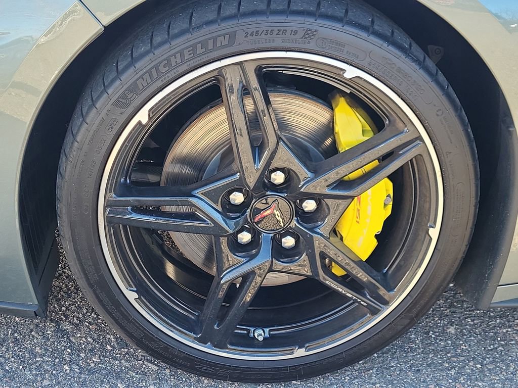 Used 2023 Chevrolet Corvette Stingray Premium Cpe w/ Z51 Performance Package image 20