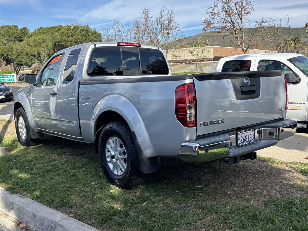 Used 2020 Nissan Frontier SV image 4