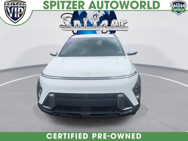 Used 2025 Hyundai Kona SEL AWD/4WD image 3