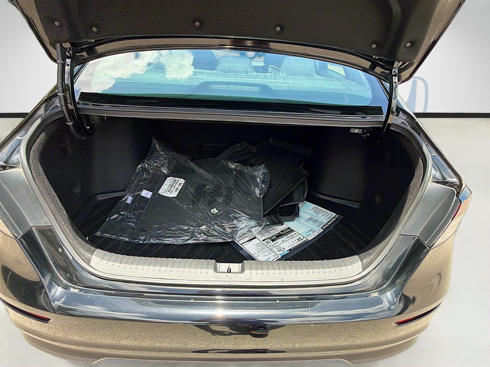Certified 2024 Honda Accord LX image 25