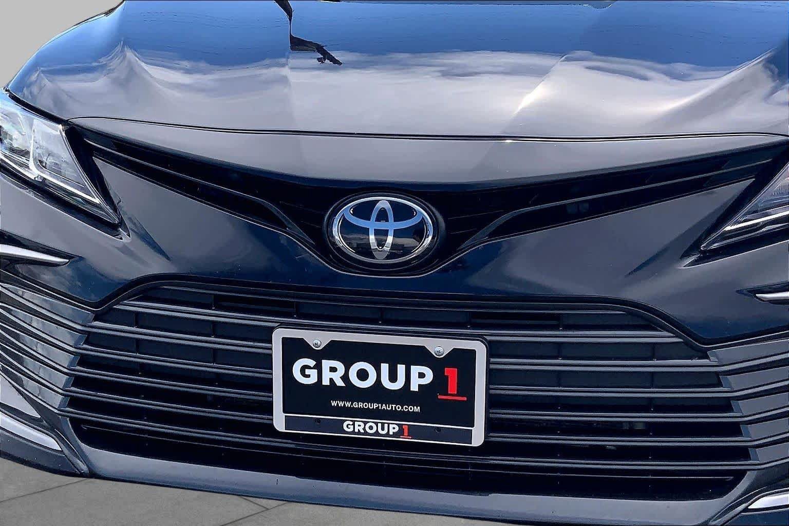 Used 2024 Toyota Camry LE w/ Convenience Package FWD image 30