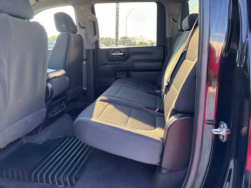 Used 2020 Chevrolet Silverado 2500 Custom w/ Custom Value Package AWD/4WD image 28