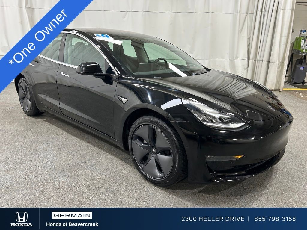 Used 2019 Tesla Model 3 Mid Range