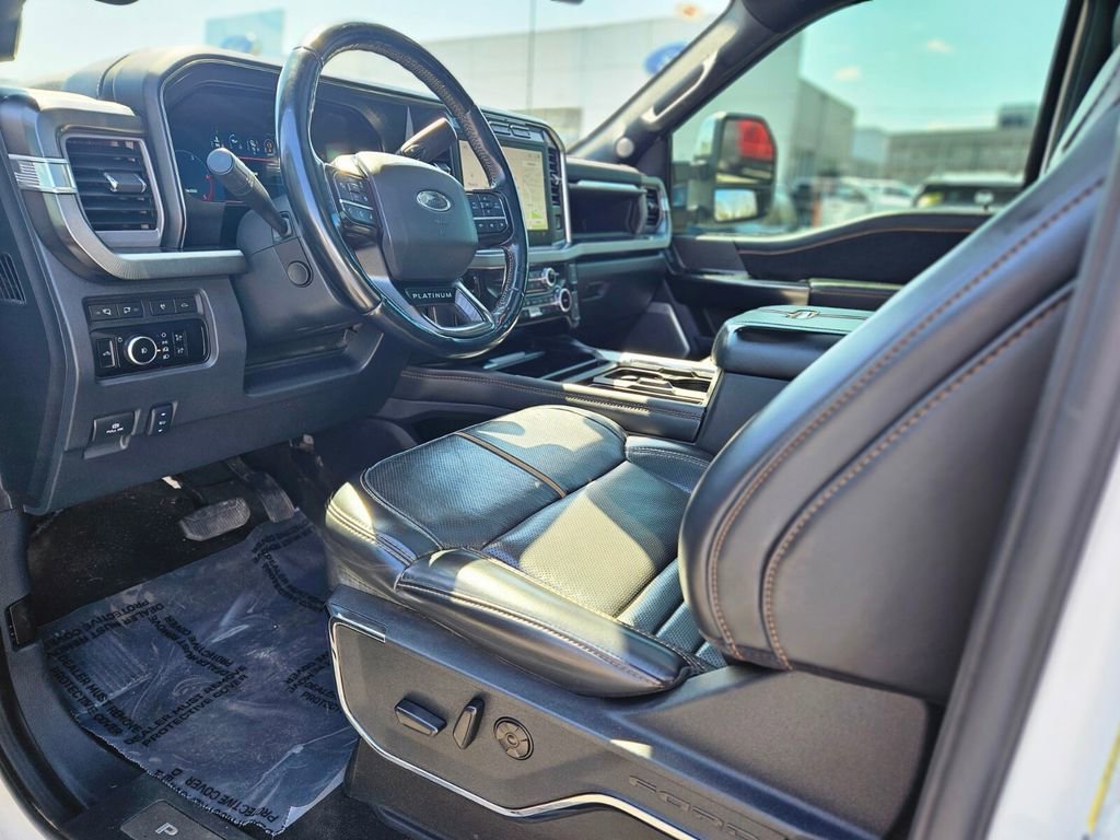 Used 2024 Ford F250 Platinum w/ Tremor Off-Road Package image 17