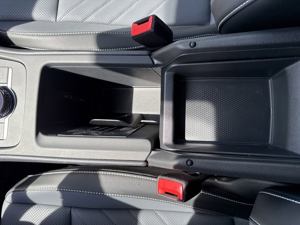 Certified 2026 Volkswagen Tiguan SE R-Line image 25