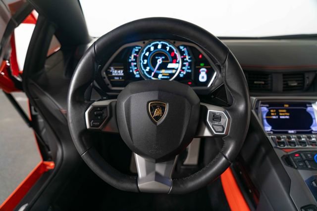 Used 2012 Lamborghini Aventador LP 700-4 AWD/4WD image 21