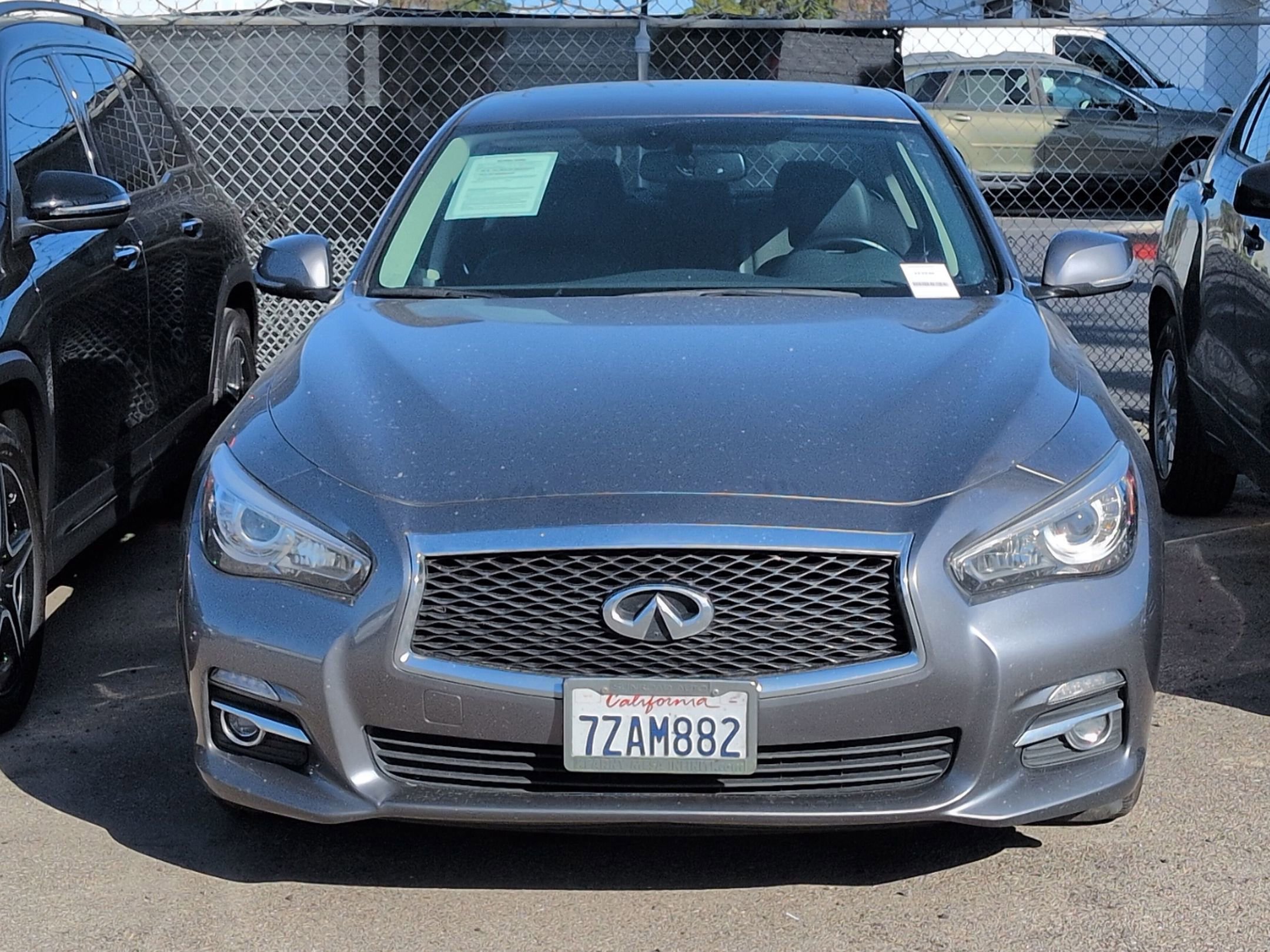 Used 2017 INFINITI Q50 Signature Edition w/ Cargo Package (L95) image 3