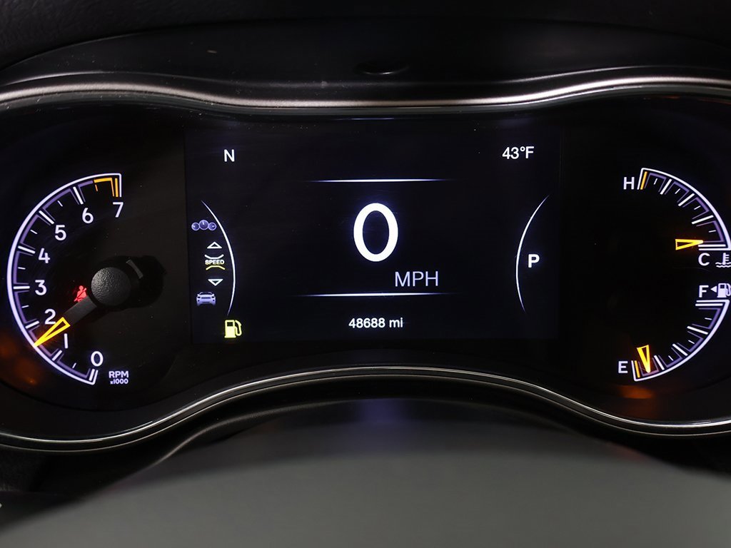 Used 2021 Jeep Grand Cherokee Limited image 42