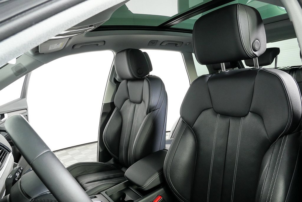 Used 2023 Audi Q5 2.0T Premium Plus w/ Premium Plus Package image 5