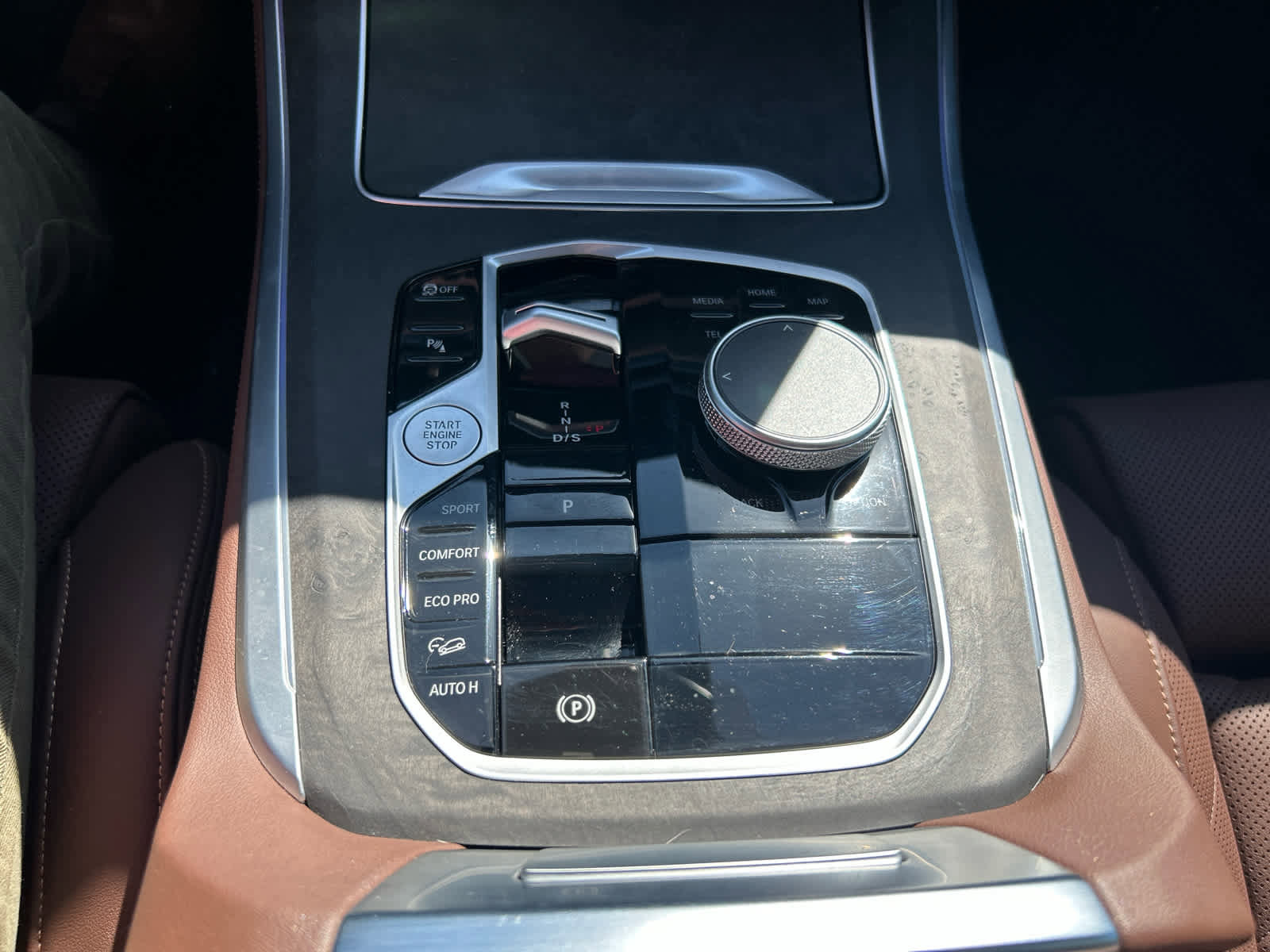 Used 2024 BMW X5 xDrive40i w/ Premium Package image 27