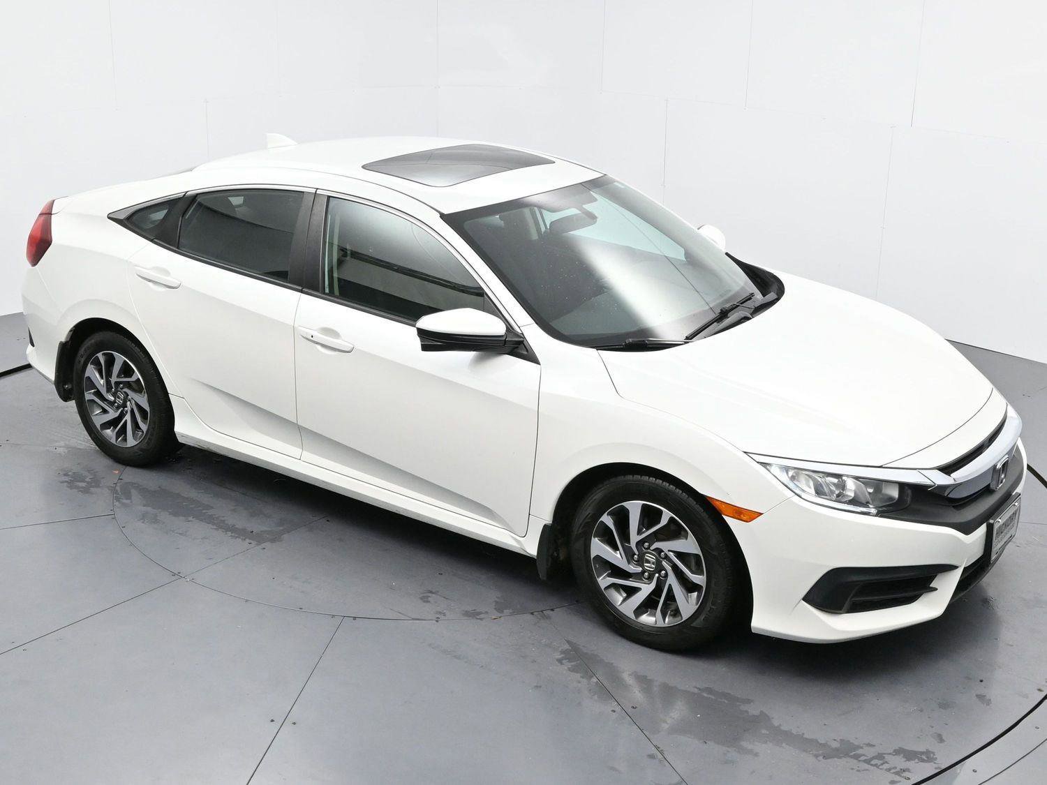 Used 2017 Honda Civic EX image 32