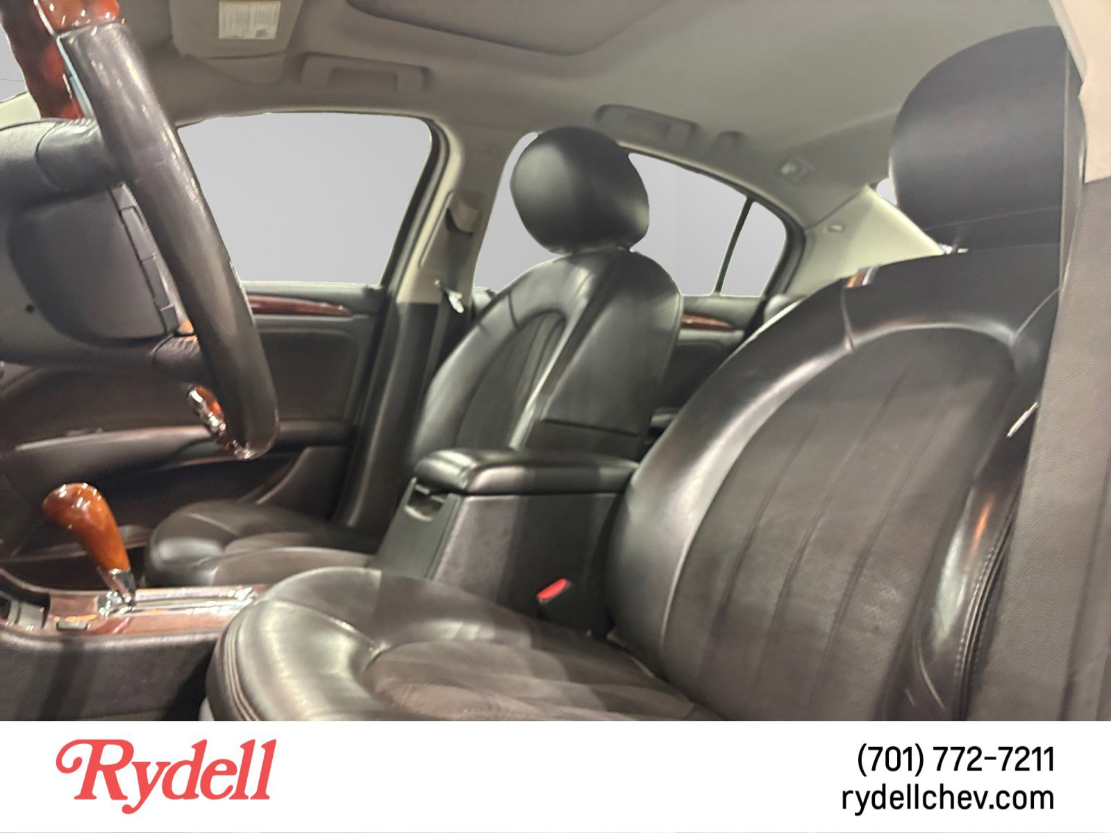 Used 2009 Buick Lucerne Super FWD image 10