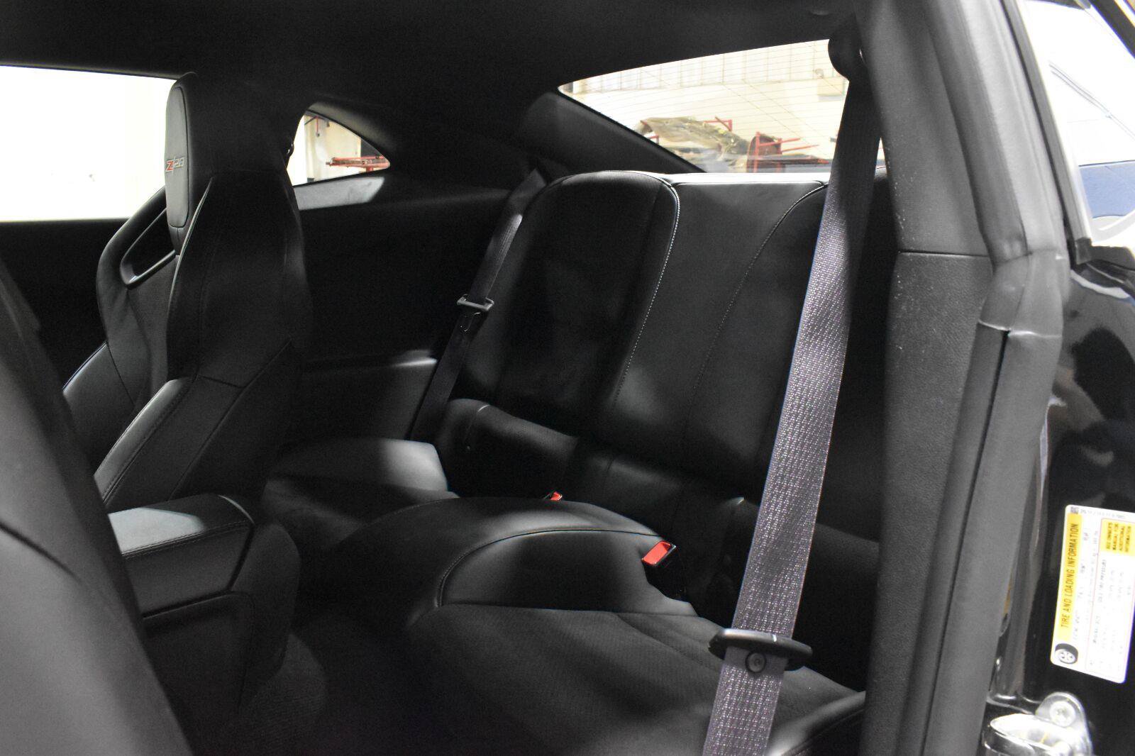 Used 2015 Chevrolet Camaro Z/28 RWD image 4
