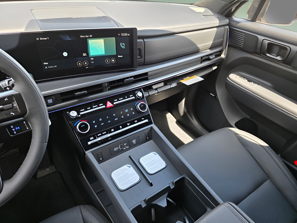 New 2026 Hyundai Santa Fe Calligraphy AWD/4WD image 17