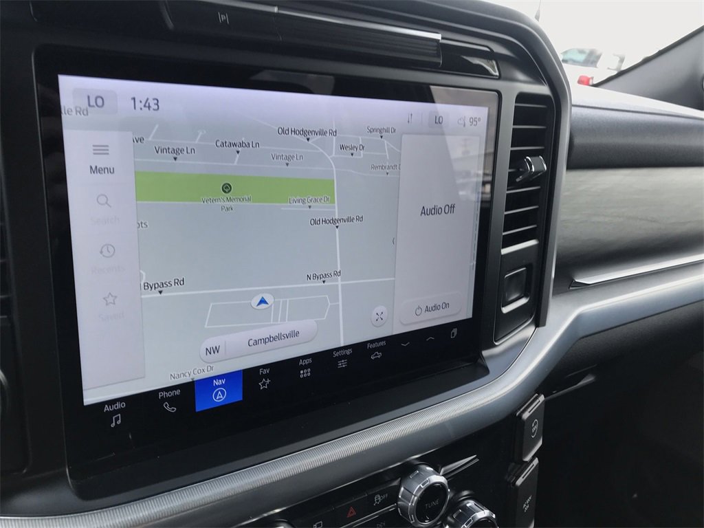 Used 2025 Ford F150 Lariat w/ Equipment Group 502A High image 18