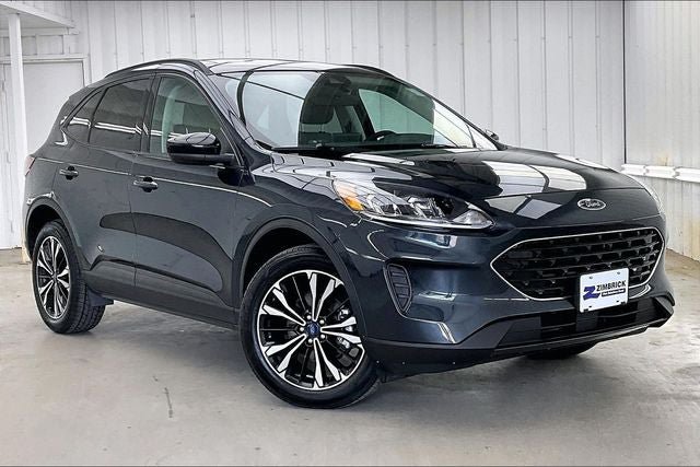Used 2022 Ford Escape SE w/ SE Sport Appearance Package AWD/4WD image 35