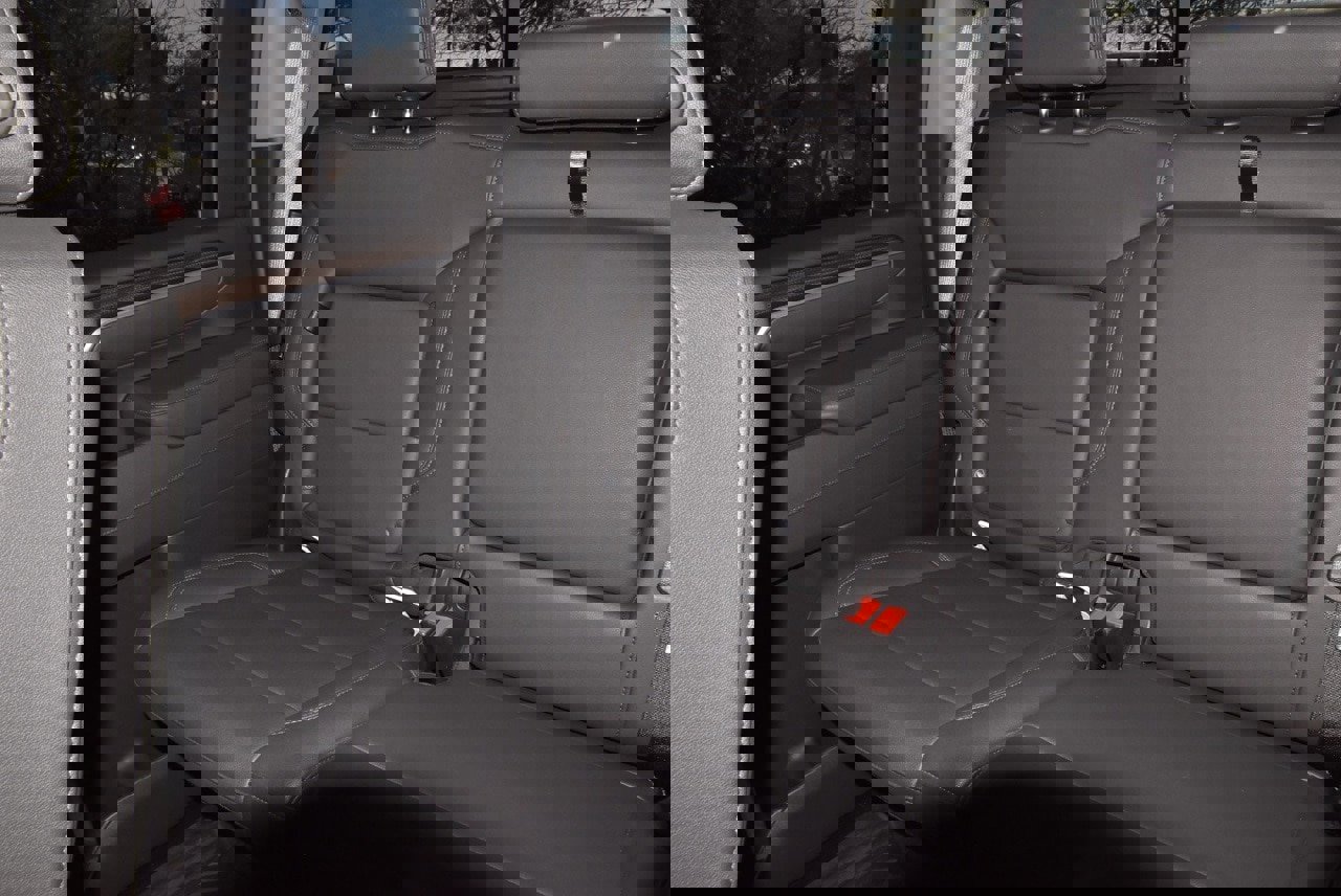 Used 2025 Chevrolet Silverado 2500 LT w/ Safety Package image 19