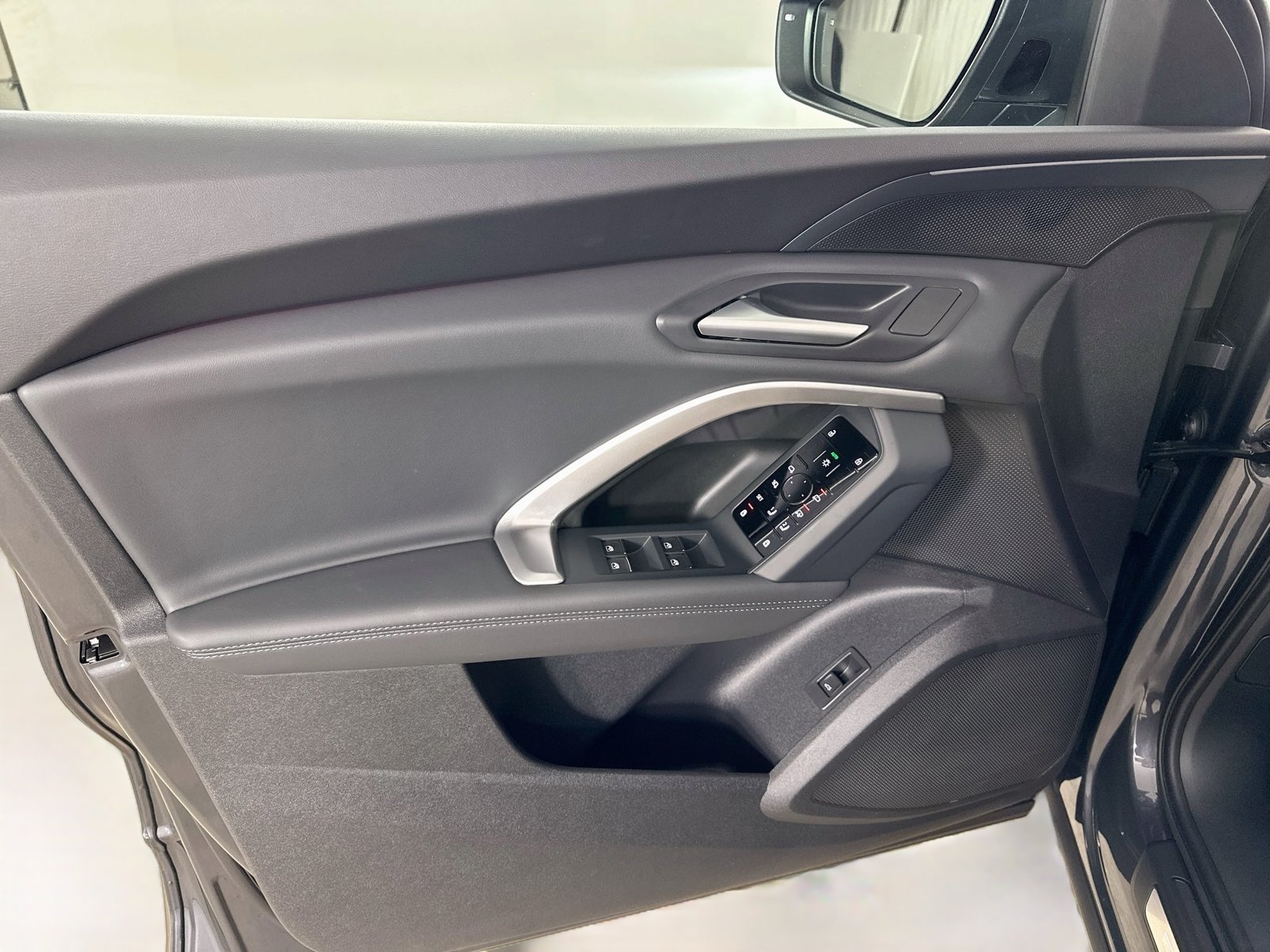 New 2026 Audi Q5 Premium AWD/4WD image 16