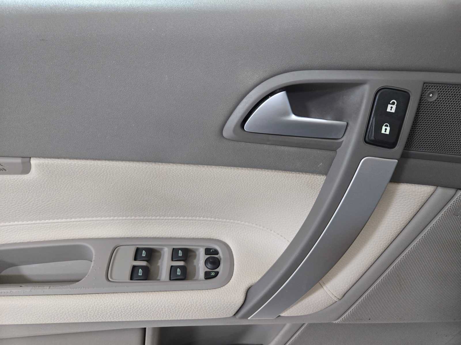 Used 2012 Volvo C70 T5 FWD image 21