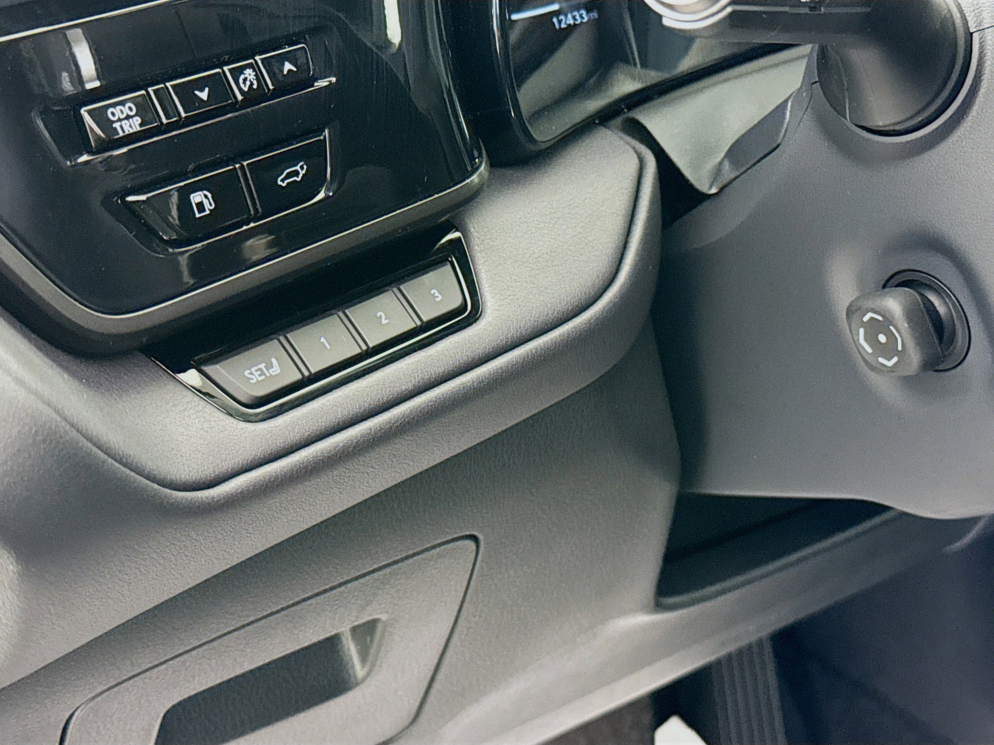 Used 2025 Lexus TX 350 AWD w/ Technology Package image 10
