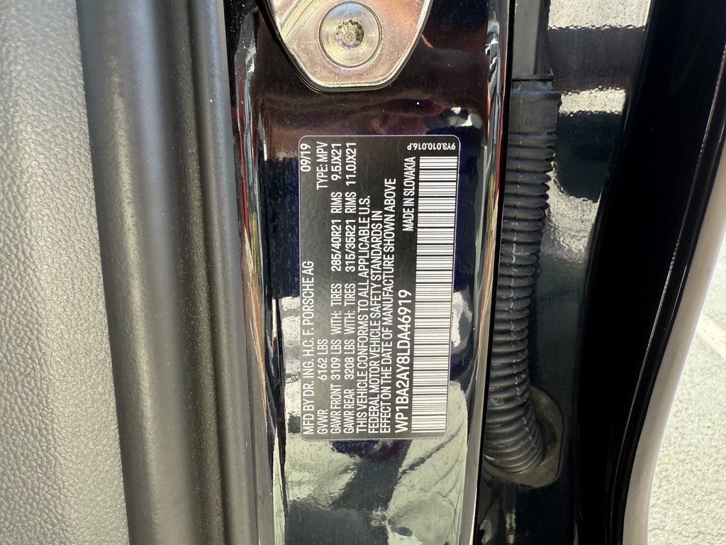 Used 2020 Porsche Cayenne image 52