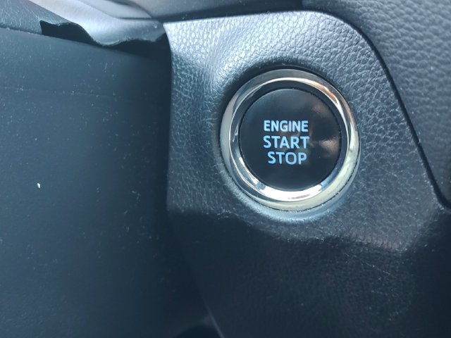 Used 2019 Toyota RAV4 XLE Premium FWD image 19