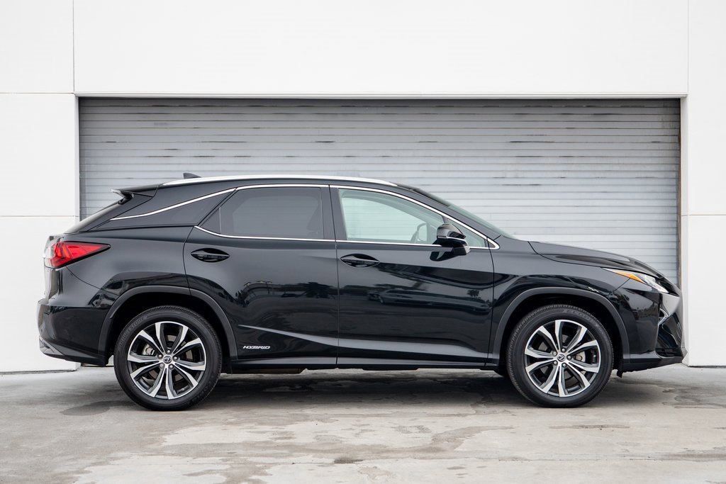 Used 2019 Lexus RX 450h AWD image 4