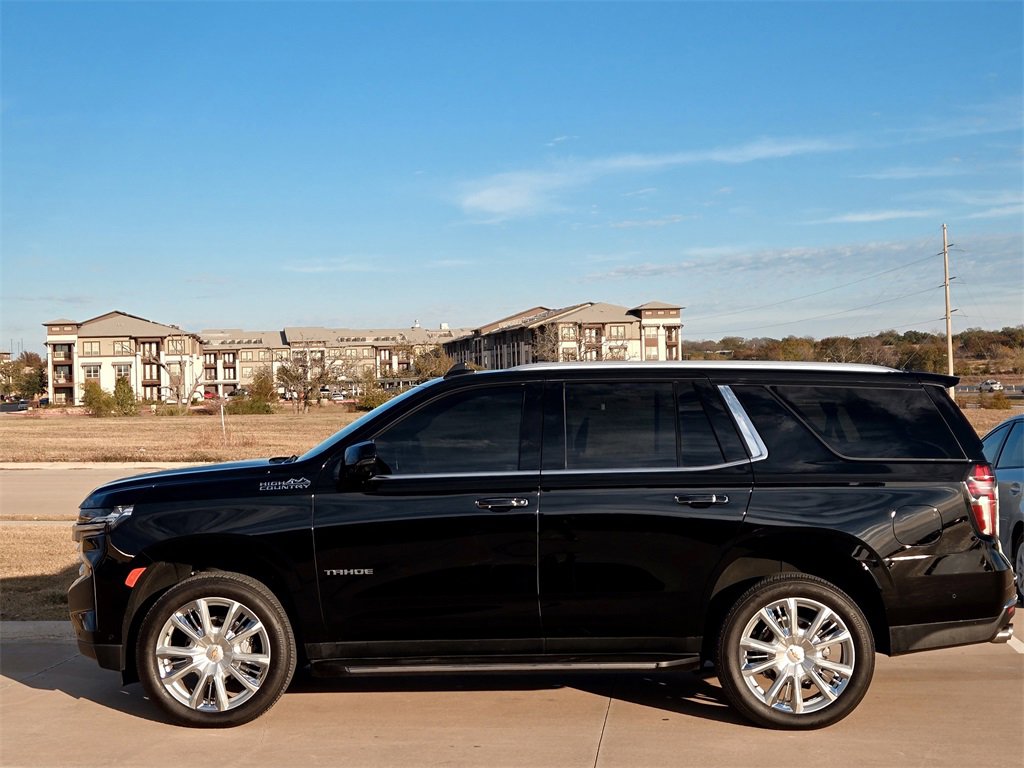 Used 2024 Chevrolet Tahoe High Country w/ Advanced Technology Package image 4