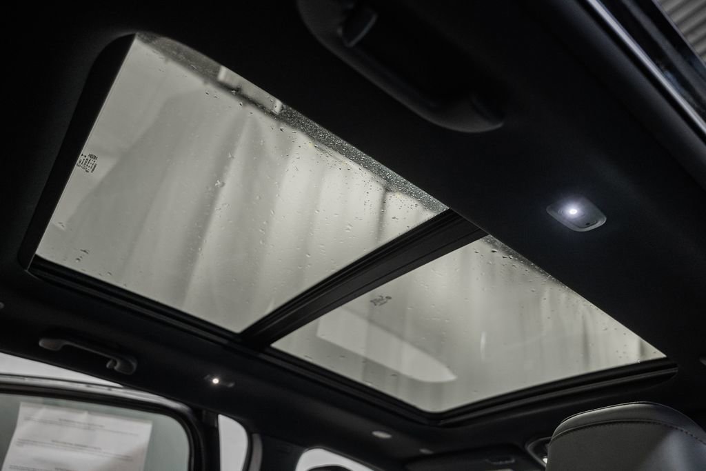 New 2026 Jeep Cherokee Overland w/ Advanced Pro Tech Group image 35