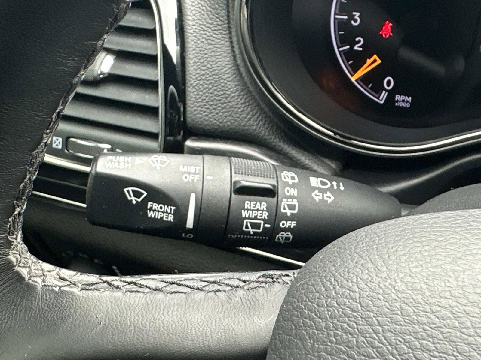 Used 2019 Jeep Grand Cherokee High Altitude image 24