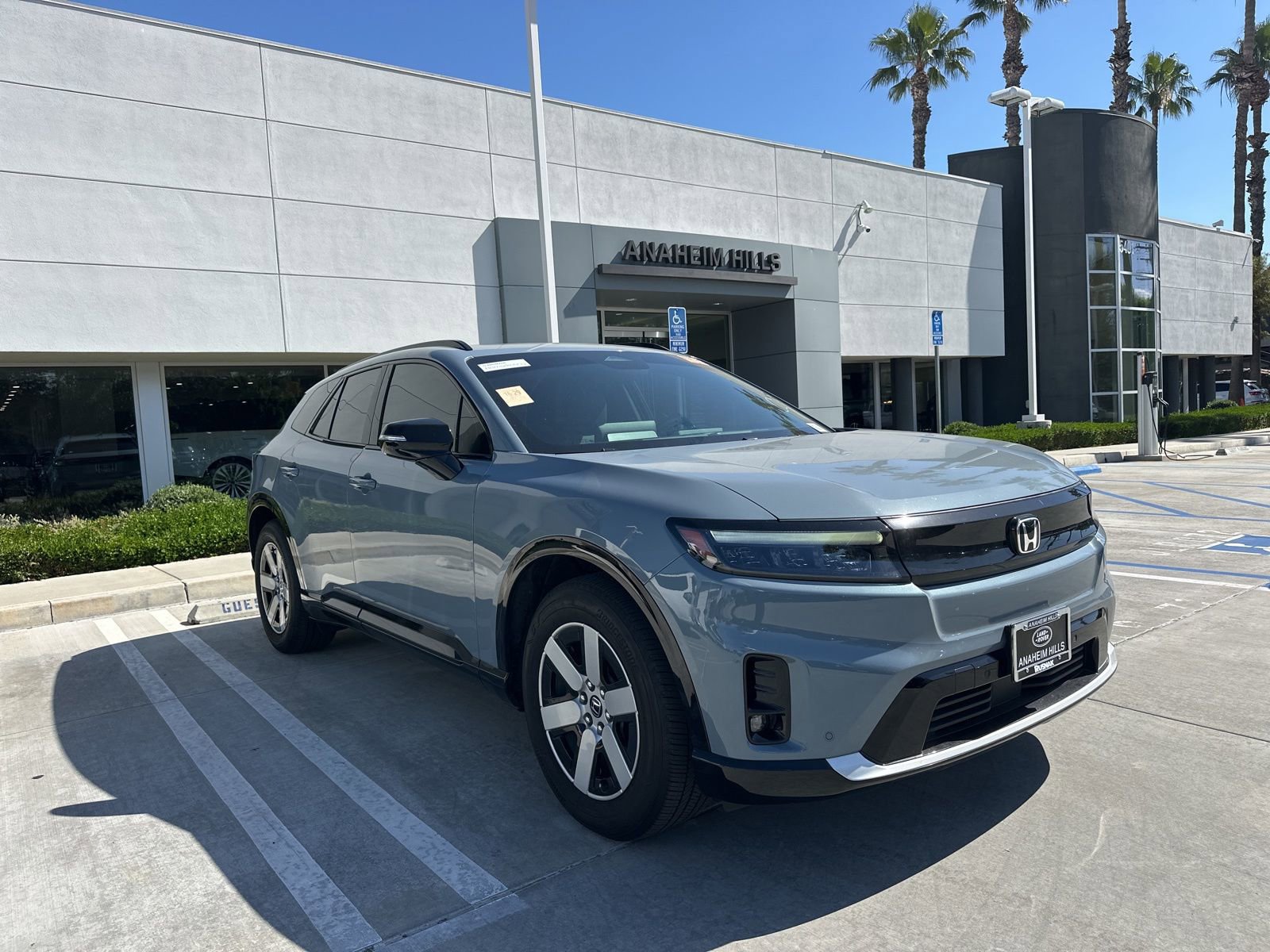 Used 2024 Honda Prologue Touring image 2