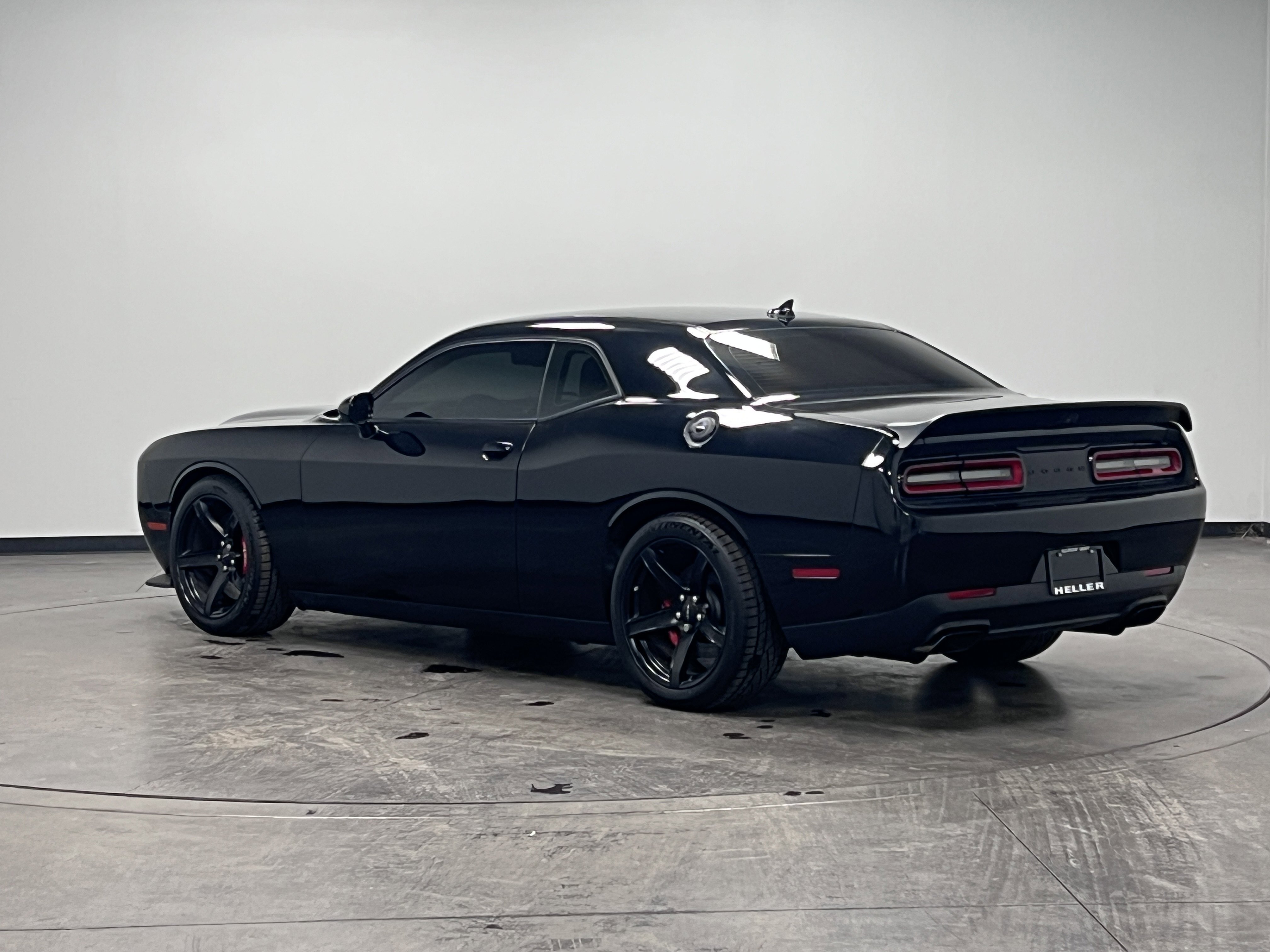 Used 2022 Dodge Challenger SRT Hellcat Redeye image 6