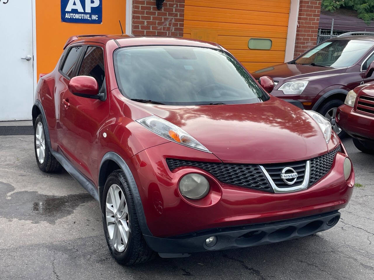 Used 2011 Nissan Juke SL image 4