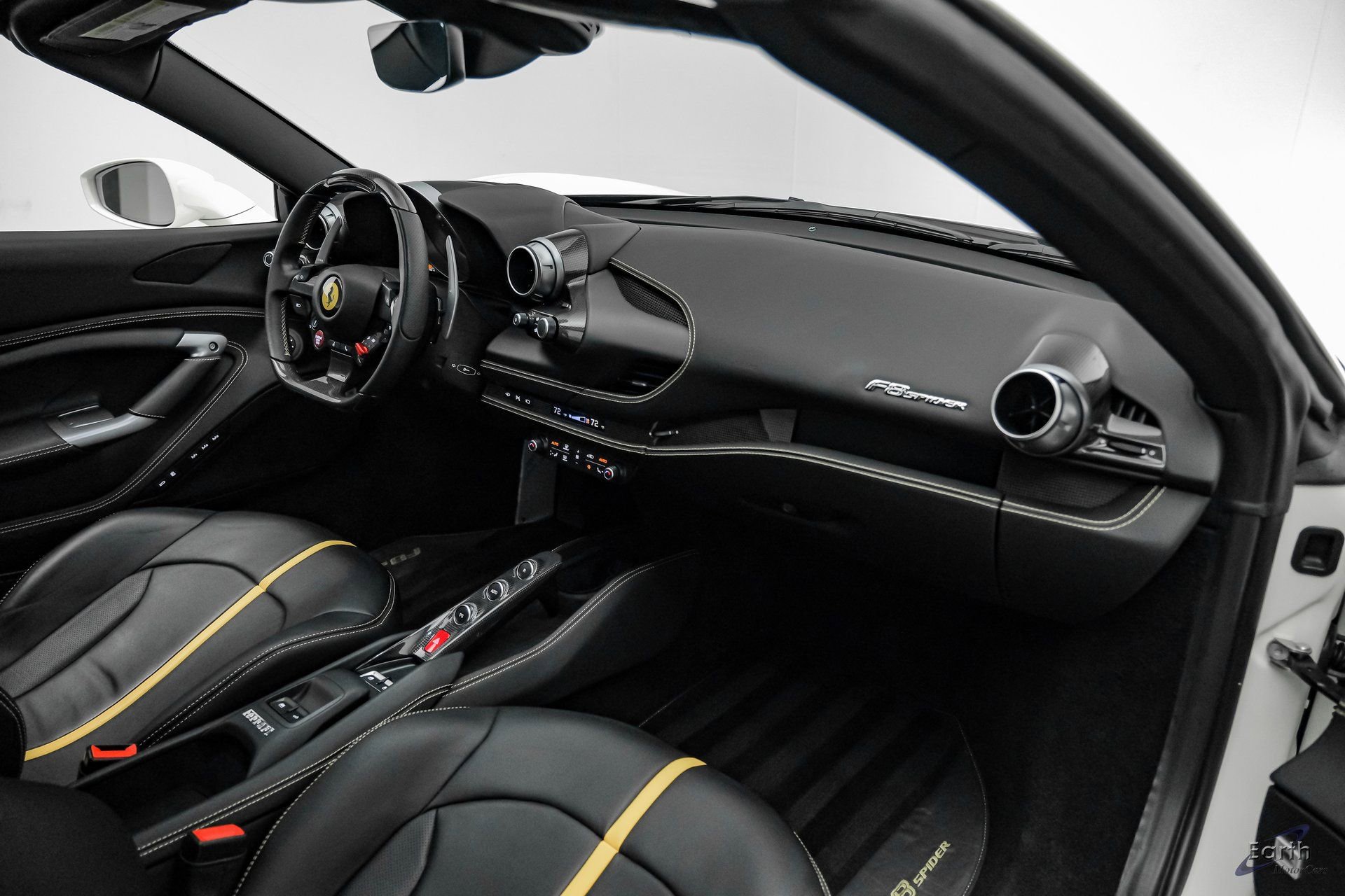 Used 2022 Ferrari F8 Tributo image 76