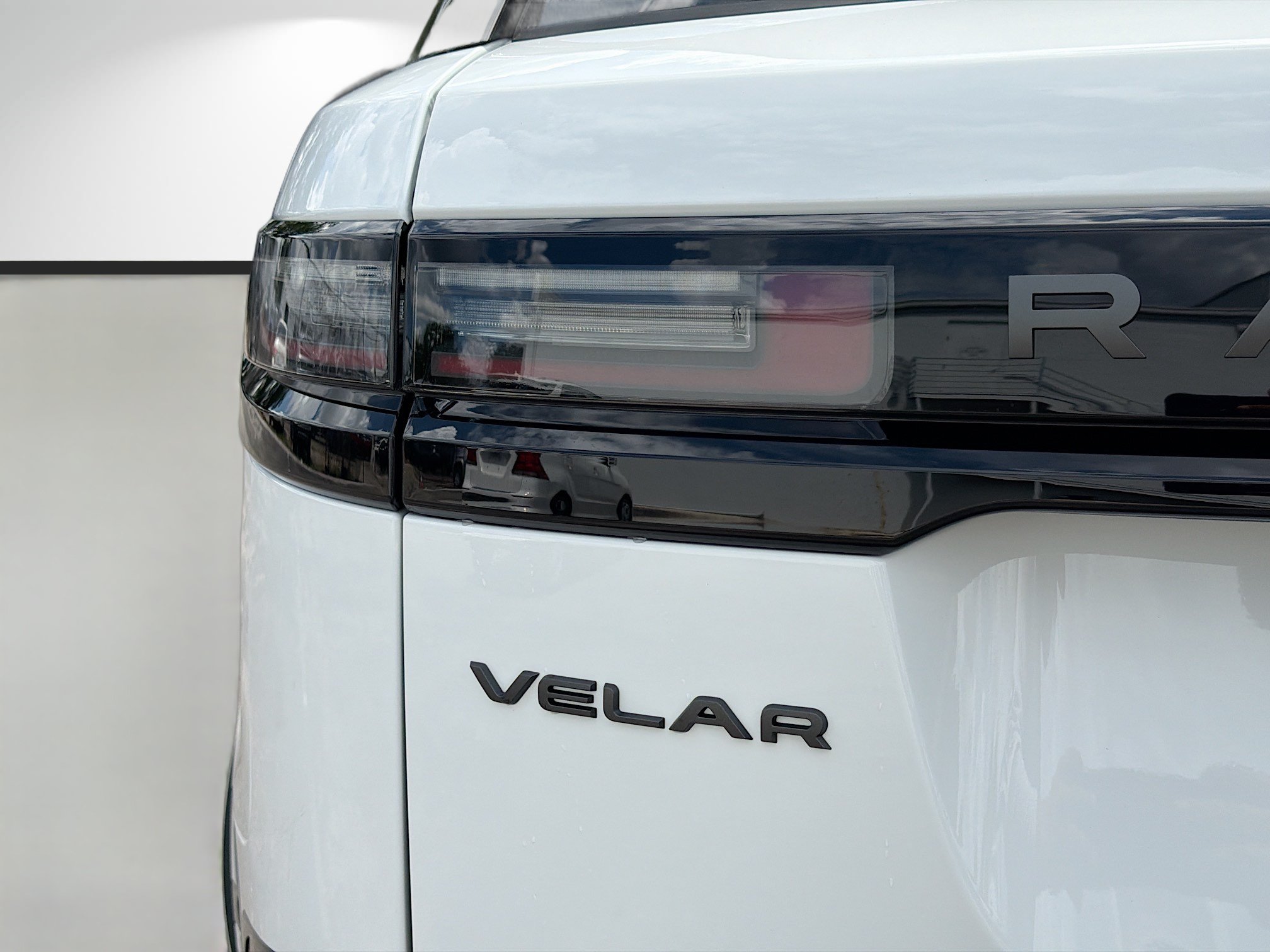 New 2026 Land Rover Range Rover Velar Belgravia AWD/4WD image 10