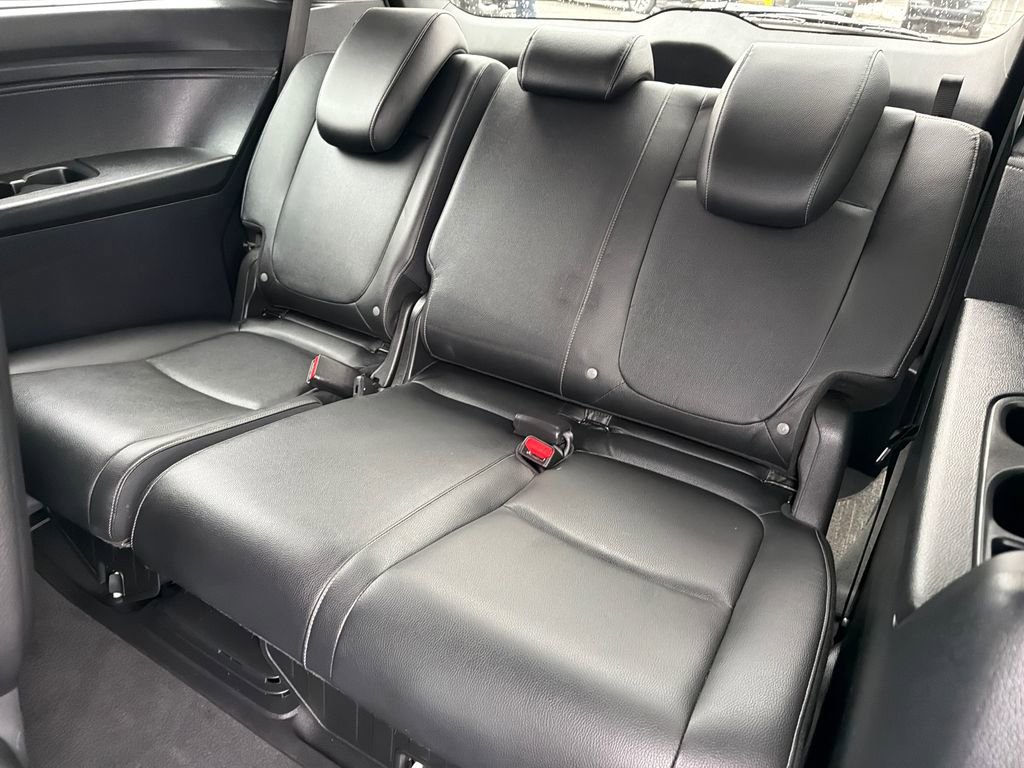 Used 2024 Honda Odyssey Touring image 17