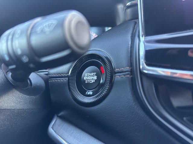 Certified 2022 Jeep Compass Limited w/ (RED) Package image 24