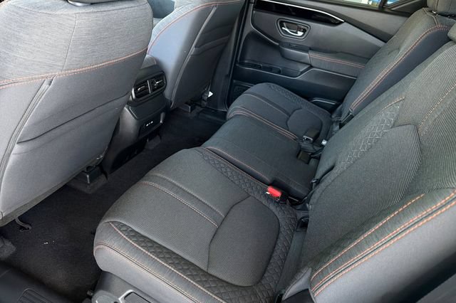 Certified 2025 Honda Pilot Sport image 13