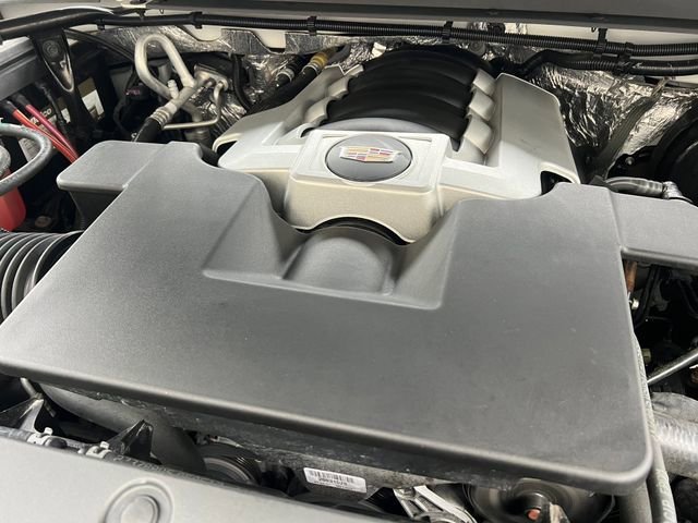 Used 2017 Cadillac Escalade image 36