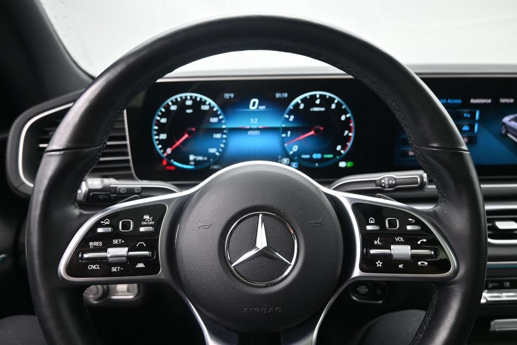 Used 2022 Mercedes-Benz GLS 450 4MATIC image 13