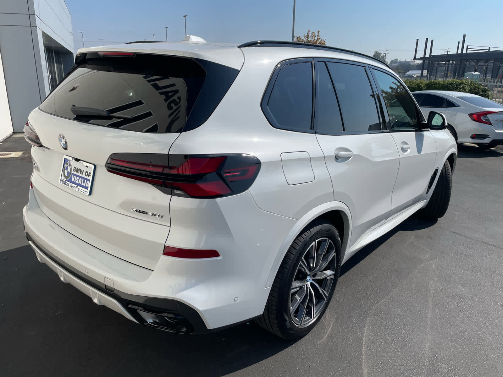 New 2026 BMW X5 xDrive40i w/ M Sport Package image 5